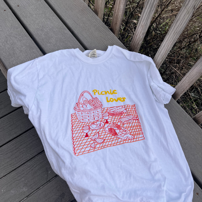"Picnic Lover" Tee